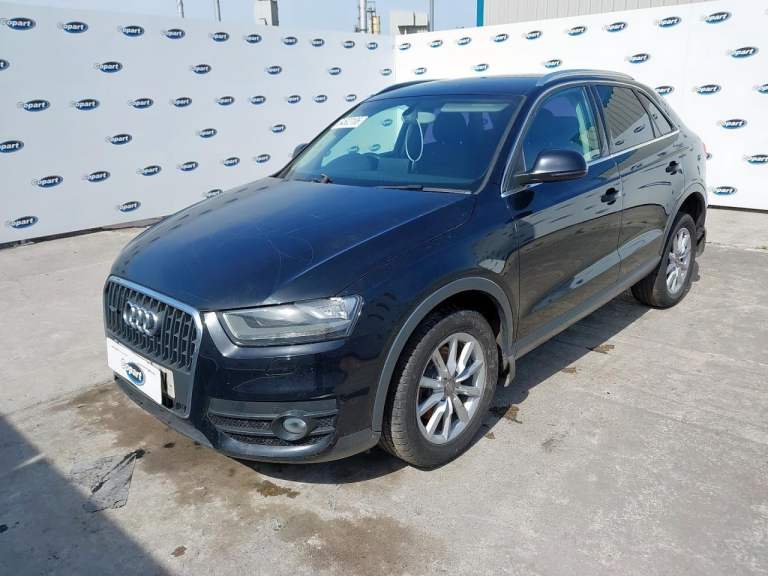 Breaking Audi Q3 Quattro 2014 5DR 2.0 TDI CFFB 6 Speed MKH Black LZ9Y