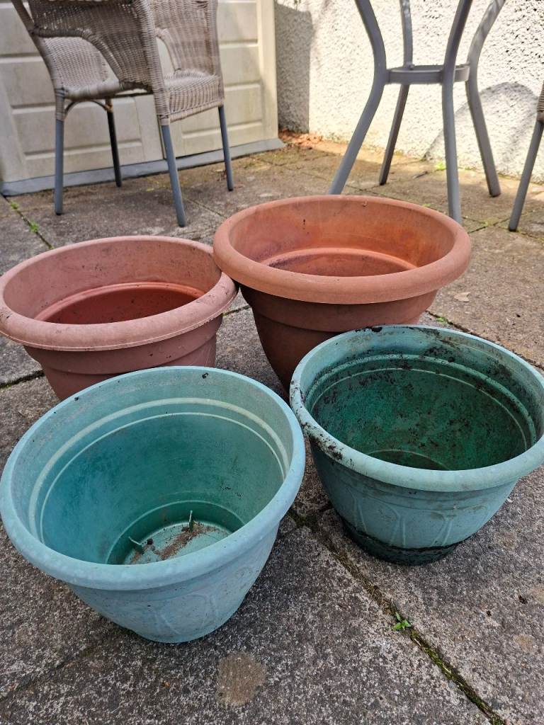 FREE GARDEN POTS FREE