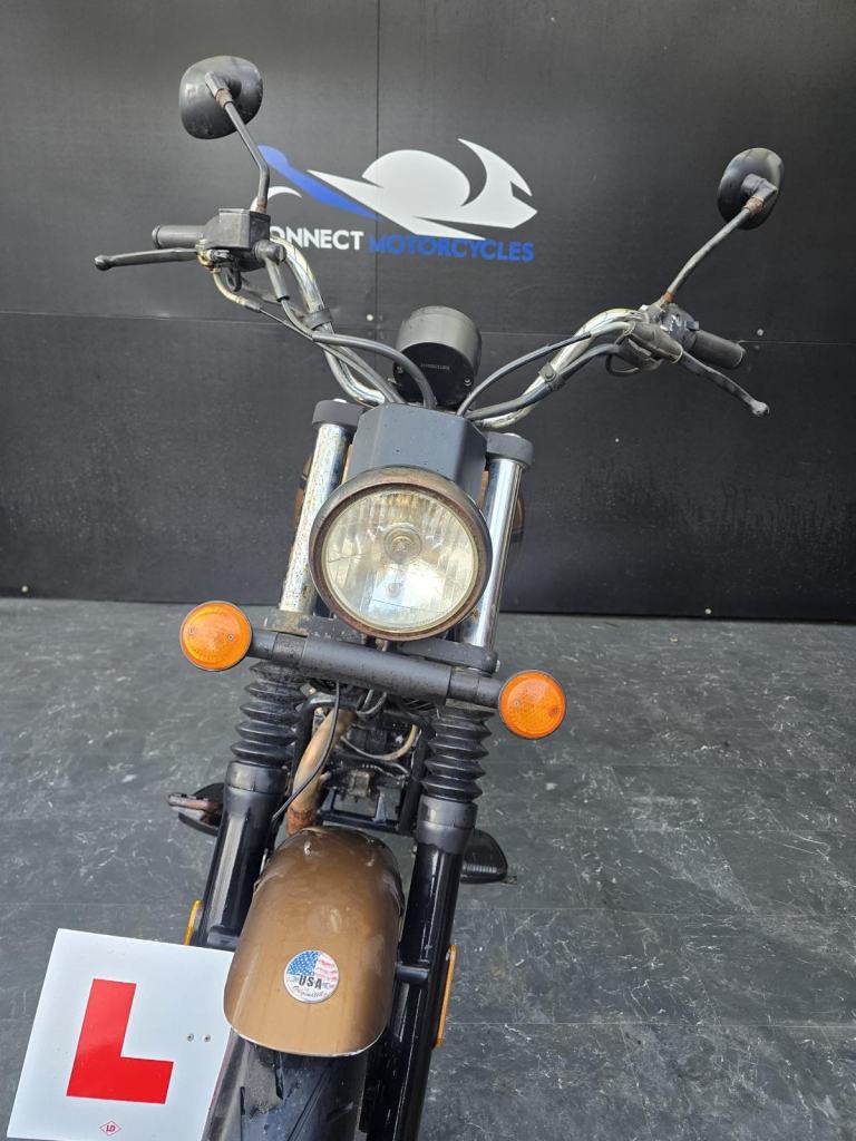 UM RENEGADE SPORT 125 PROJECT BIKE HPI CLEAR 