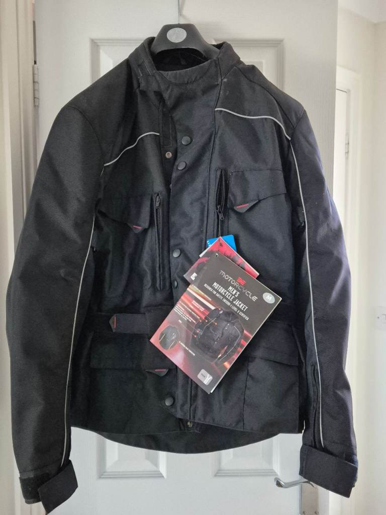 Crane Motorcycle Jacket & Trousers Set - NEW WITH TAGS - Size Medium - EN 13595-1 Certified