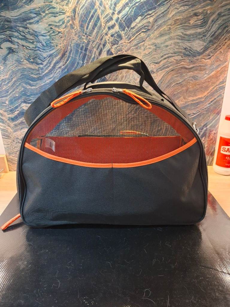 Canvas pet carrier for cat or small pooch