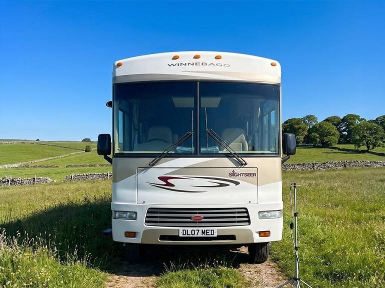 2007 Winnebago Sightseer 8.1 Petrol 6 Berth