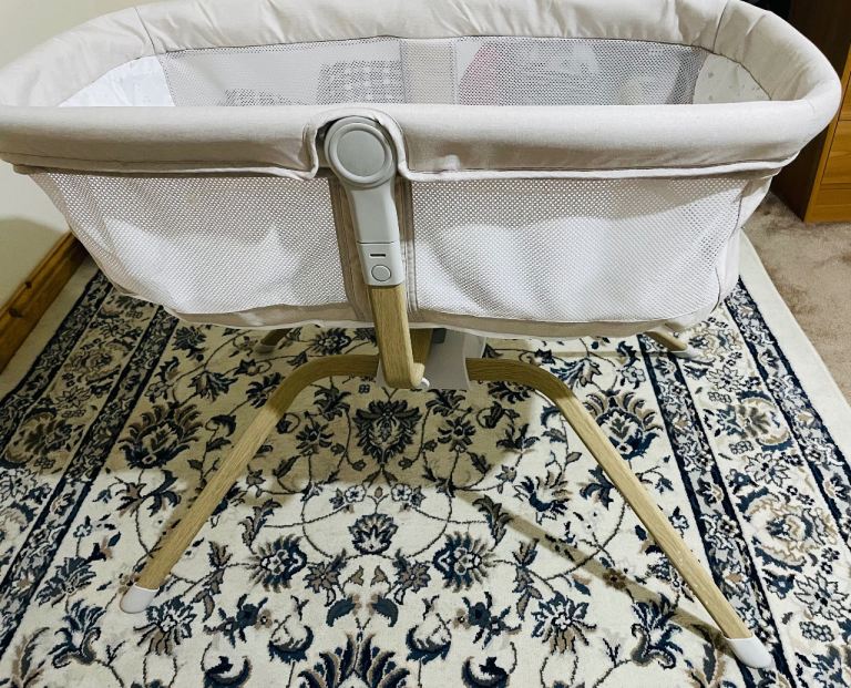 Babymore Air Motion Gliding Crib 0-6 Months cream