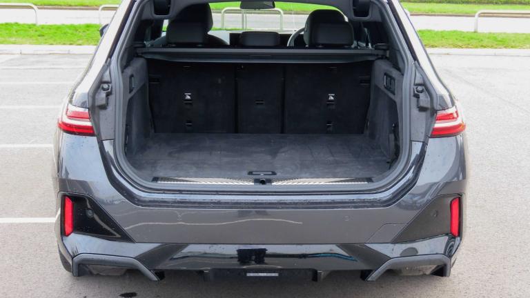 2025 BMW i5 250kW eDrive40 M Sport 84kWh 5dr Auto Estate Electric Automatic