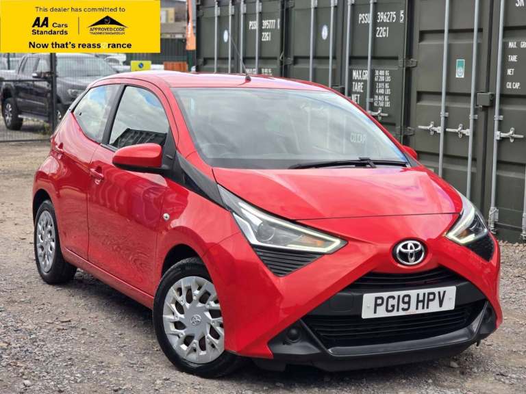 2019 Toyota AYGO 1.0 VVT-i x-play Hatchback 5dr Petrol x-shift Euro 6 (71 ps) Hatchback Petrol Au...