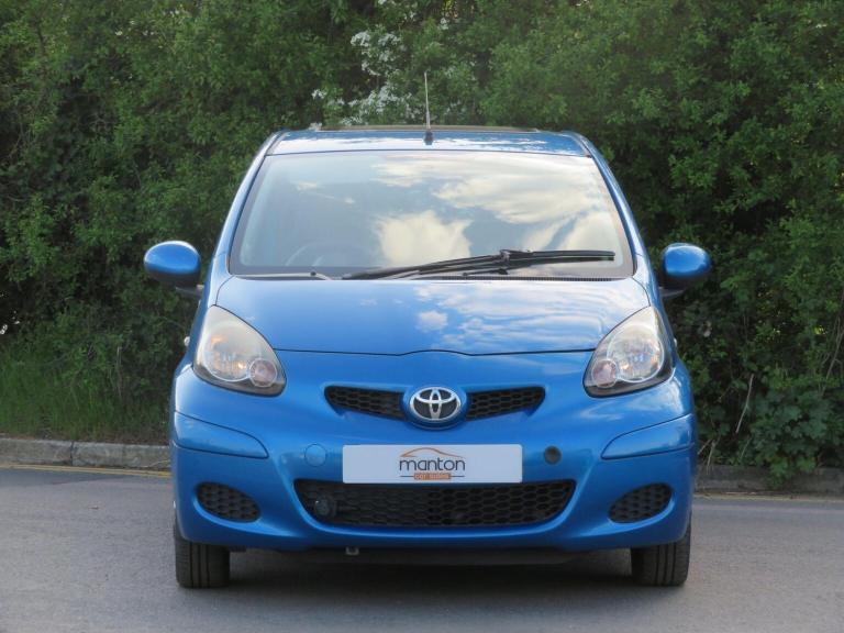 TOYOTA AYGO 1.0 VVT-i Blue MultiMode Euro 5 5dr 2010