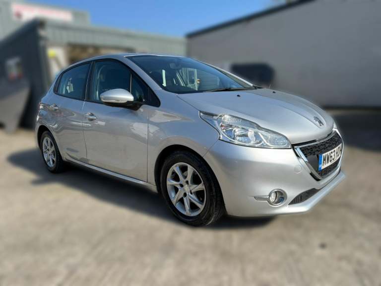 2013 Peugeot 208 1.4 HDi Active 5dr HATCHBACK DIESEL Manual