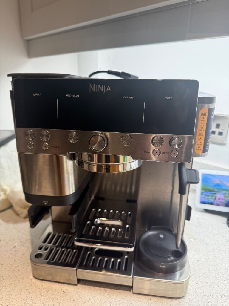 Ninja coffee machine 