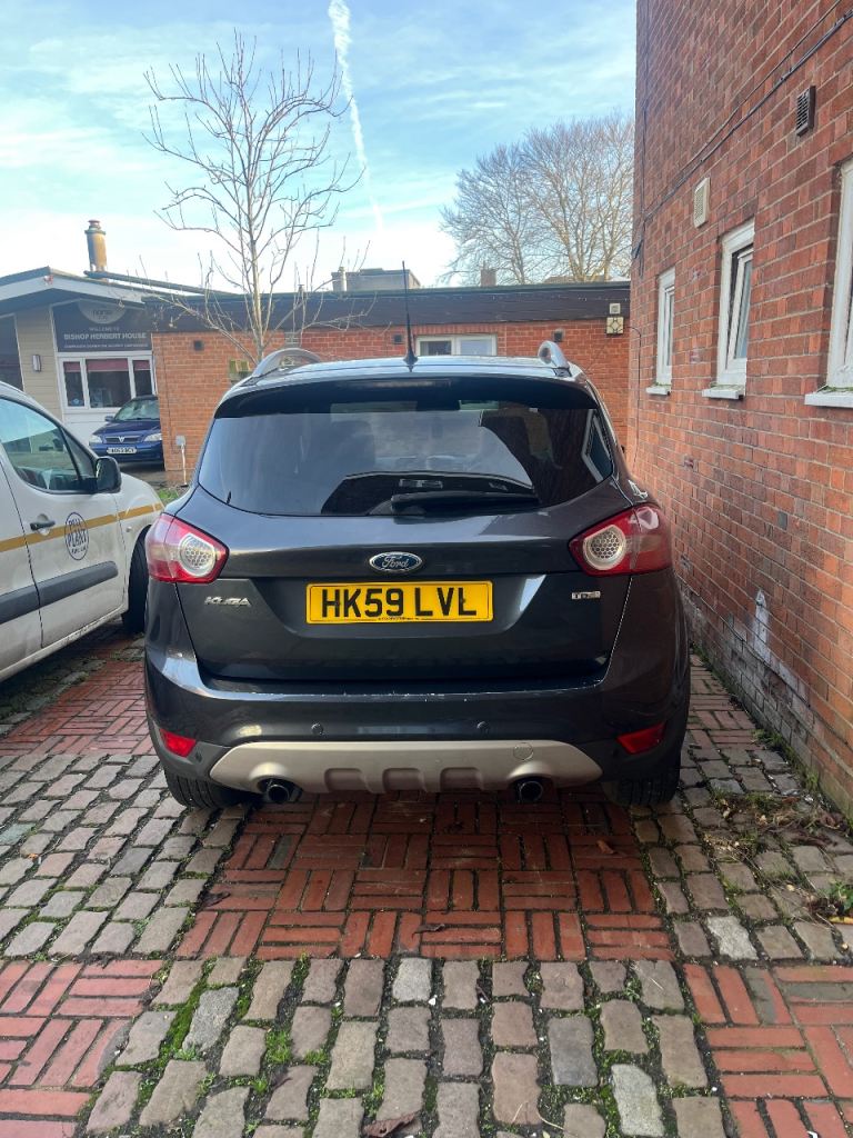 Ford, KUGA, Estate, 2010, Manual, 1997 (cc), 5 doors