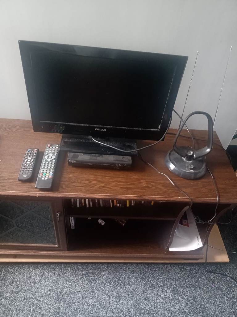 TV, dvd player and ariel