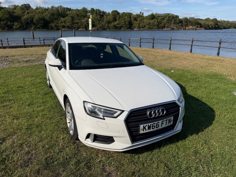 Audi, A3, Saloon, 2016, Manual, 1395 (cc), 4 doors