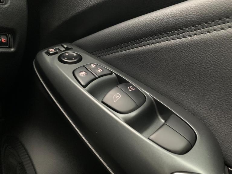 2025 Nissan Juke 1.0 DiG-T N-Connecta 5dr HATCHBACK PETROL Manual