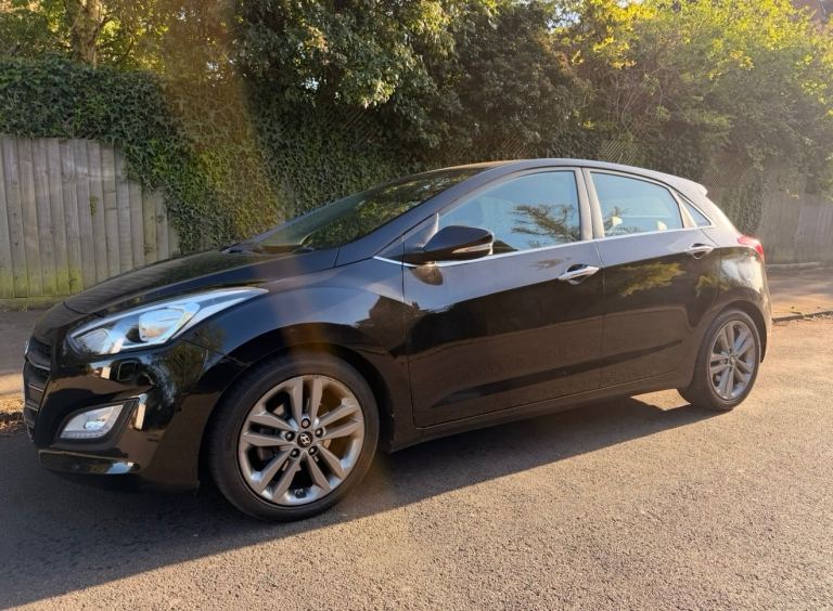 Hyundai, I30, Hatchback, 2015, Manual, 1582 (cc), 5 doors