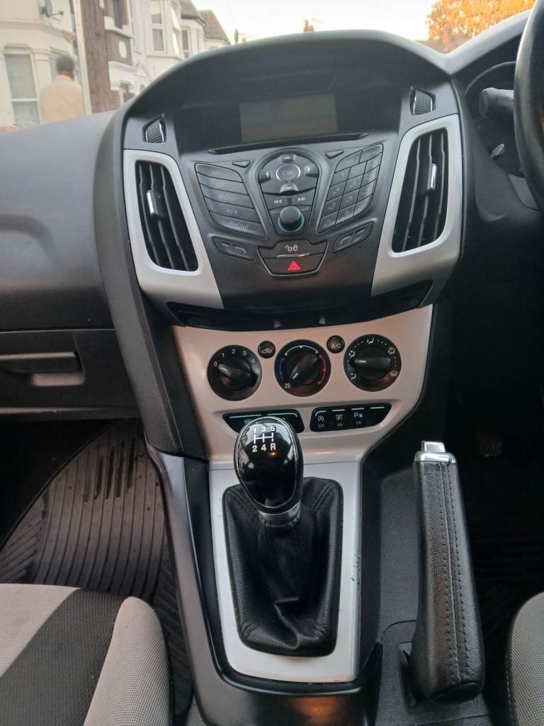 Ford, FOCUS, Hatchback, 2014, Manual, 998 (cc), 5 doors ULEZ comp HPI clear