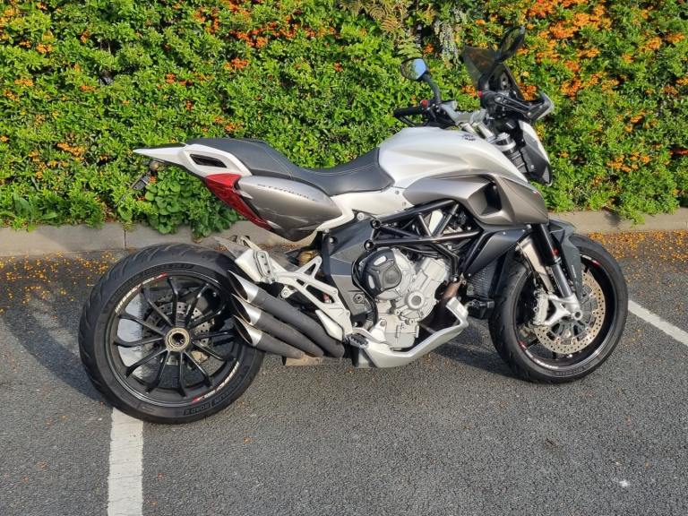 Mv Augusta stradale