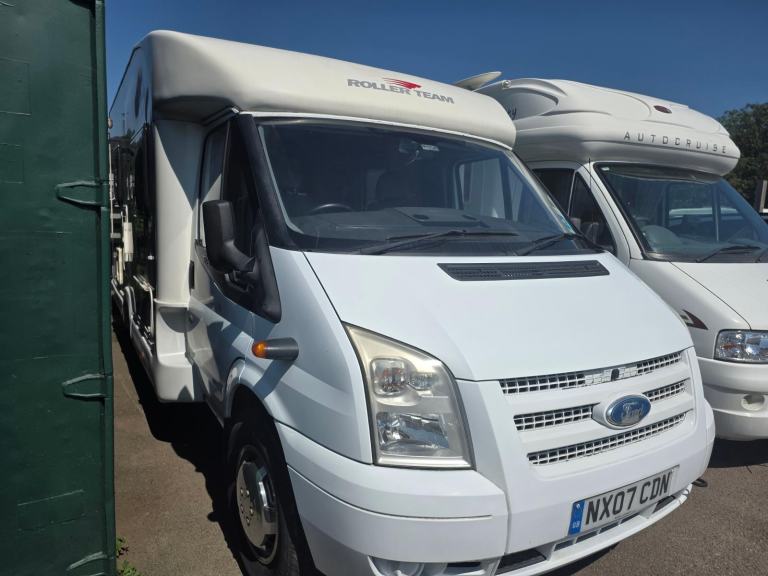 Rollerteam Autoroller 200 Coachbuilt Motorhome 2007 (K7W)