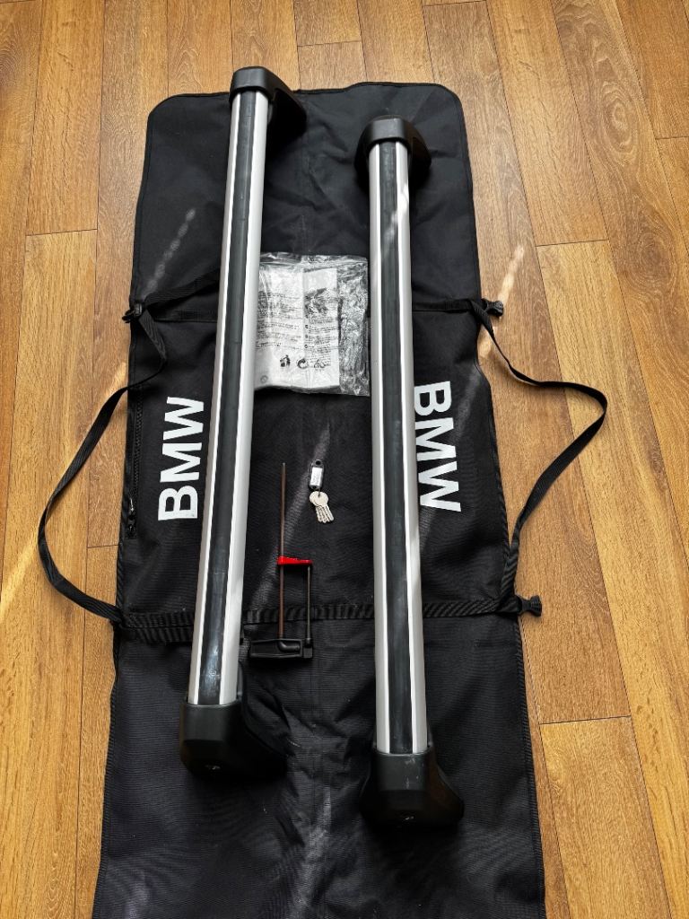 Genuine BMW 1 Series Roof Rack with 4 Keys and Carry Bag 