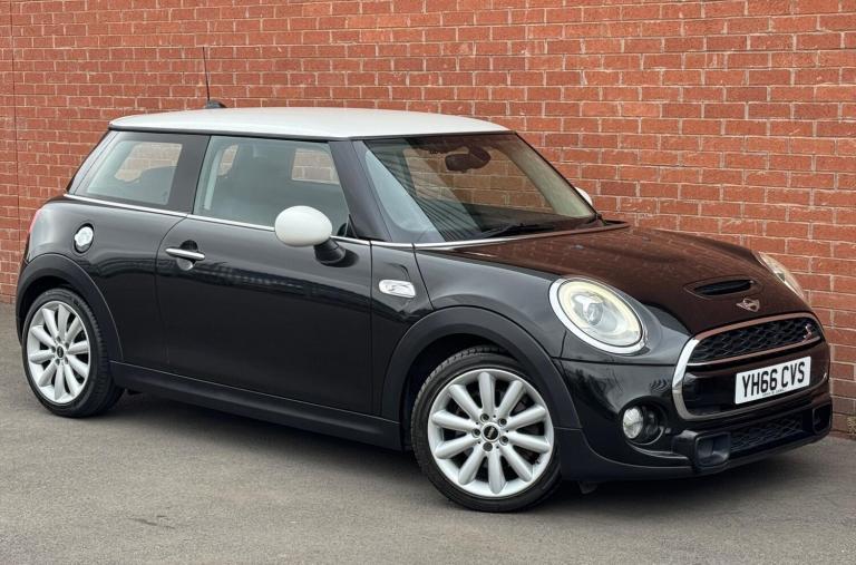 2017 MINI Hatch 2.0 Cooper SD Euro 6 (s/s) 3dr HATCHBACK Diesel Manual