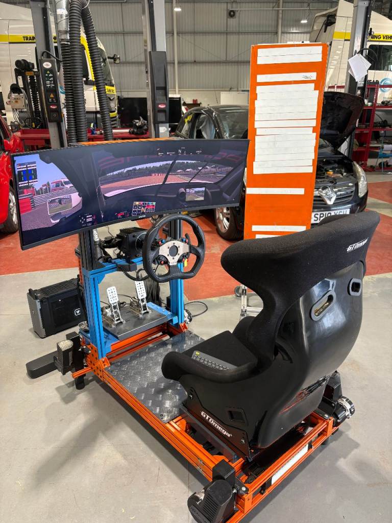 Full motion bespoke build , DD wheel Racing Simulator