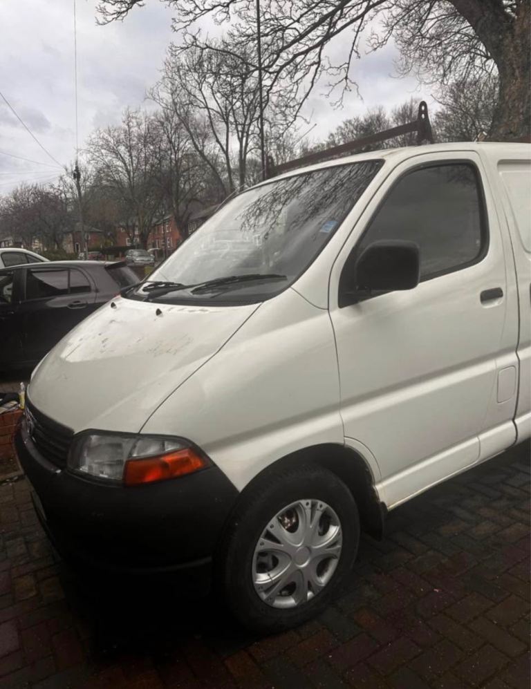Toyota, HIACE, Panel Van, 2003, Manual, 2494 (cc)