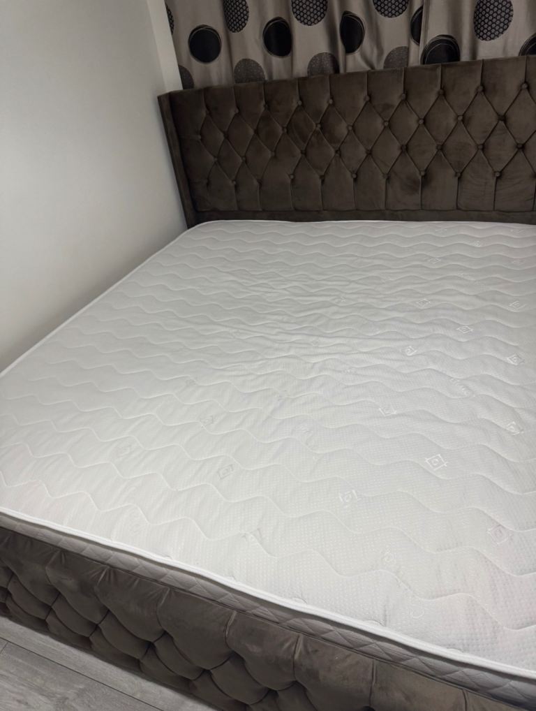 Super King Size White Mattress - Good Condition