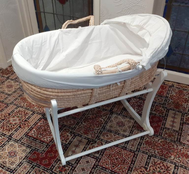 Moses basket/cradle with Mattress, canopy & stand.