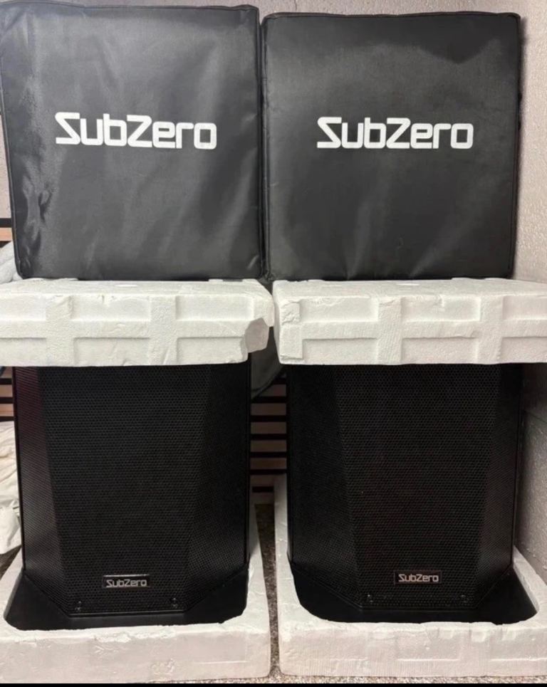 SubZero L410X Active PA Speakers with Covers and Cables