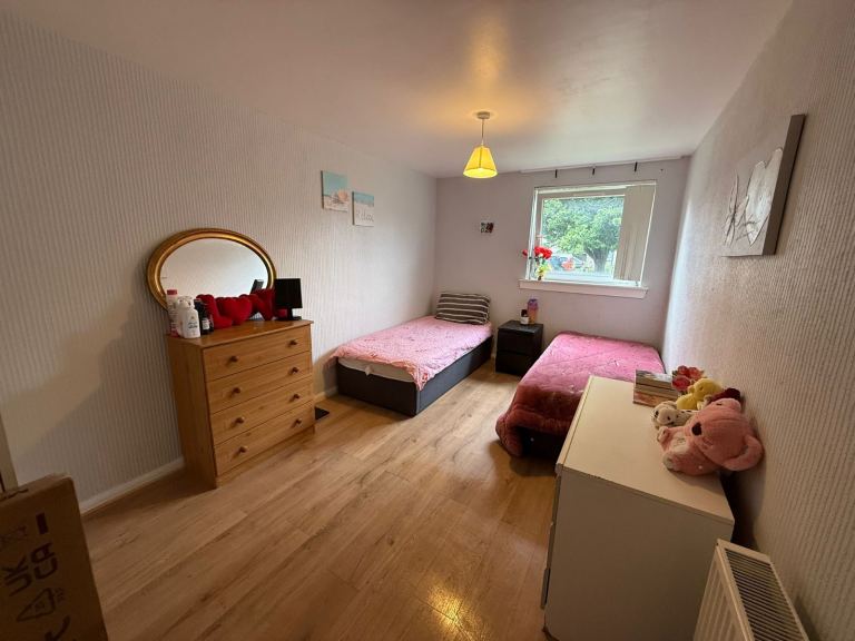 Double room for sharing