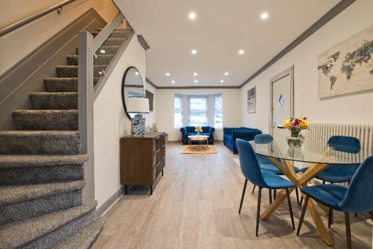 2 ROOMS TO RENT – ROMFORD