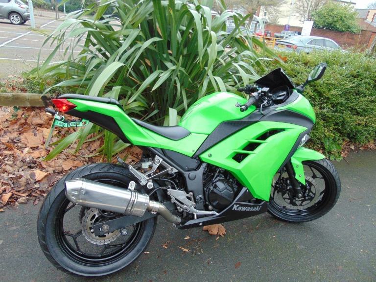 Kawasaki 300 2015 Ninja 300 39 bhp A2 licence ok fast,light low seat p/ex ok