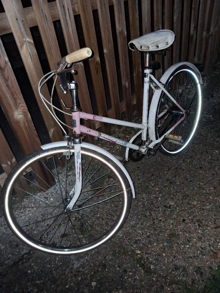 GIRLS Universal BICYCLE