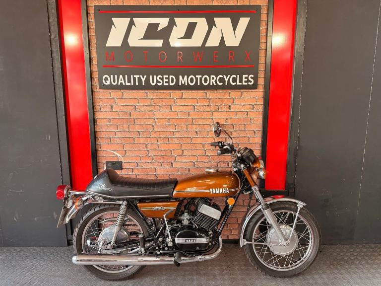 1974 Yamaha RD250 Two-Stroke Classic 