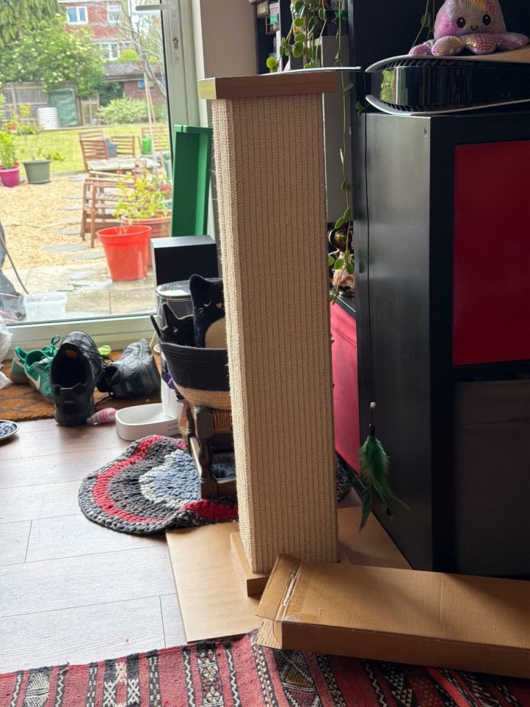 Large cat scratching post