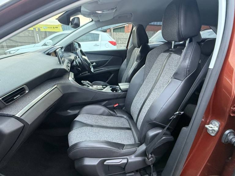 2017 Peugeot 3008 1.2 Puretech Allure 5dr EAT6 HATCHBACK PETROL Automatic