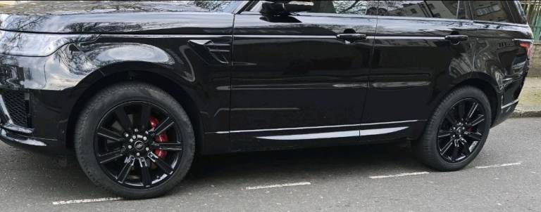 4x Genuine Range Rover Sport 21" Black Alloy Wheels + Tyres