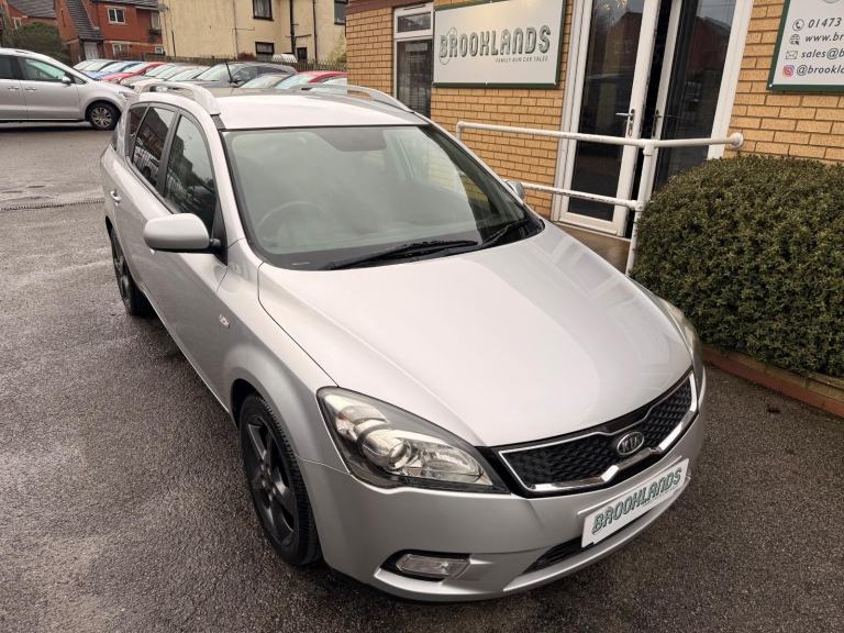 2012 Kia Ceed 3 Crdi Automatic Estate Silver 1.6 Diesel 48+mpg Low Insurance