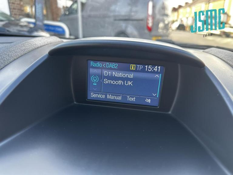 2015 Ford Fiesta 1.25 Zetec Hatchback 3dr Petrol Manual Euro 6 (82 ps) Hatchback Petrol Manual