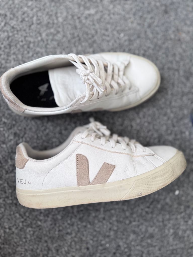 Veja Esplar White Leather Trainers - Good Used Condition