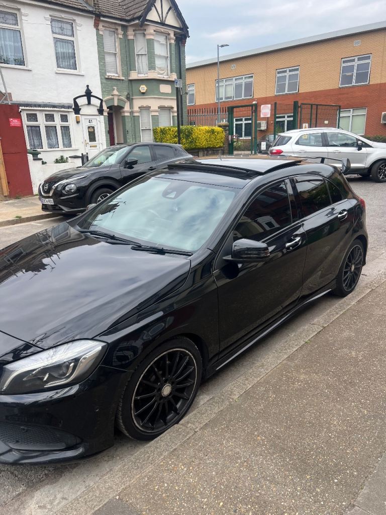 Mercedes-Benz, A CLASS amg line premium plus 