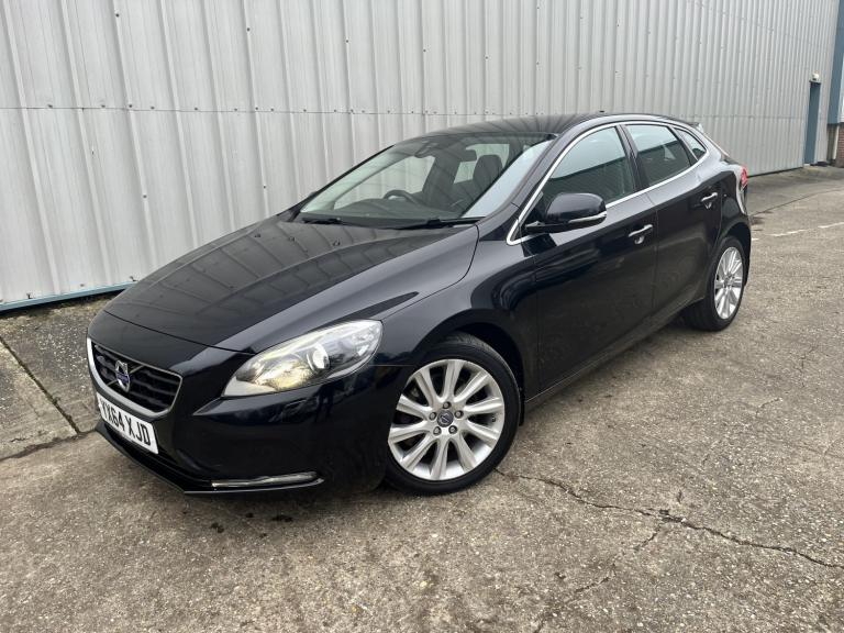 VOLVO V40 2.0 SE Lux Nav D3 (150hp) Black Auto Diesel 2014