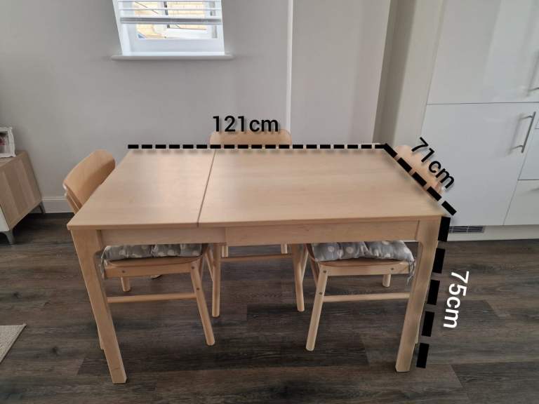 Dining table 