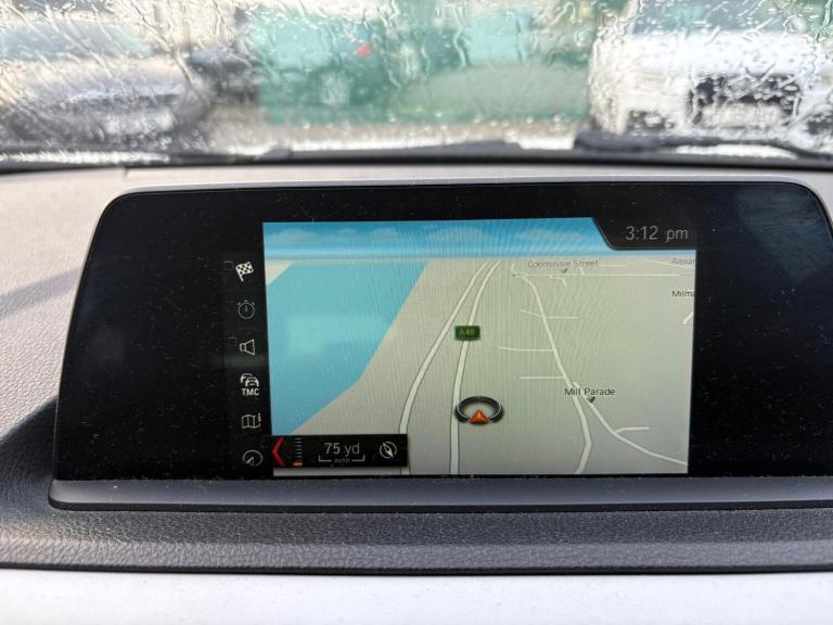 2017 BMW 1 Series 116d SE Business 5dr [Nav/Servotronic] HATCHBACK DIESEL Manual