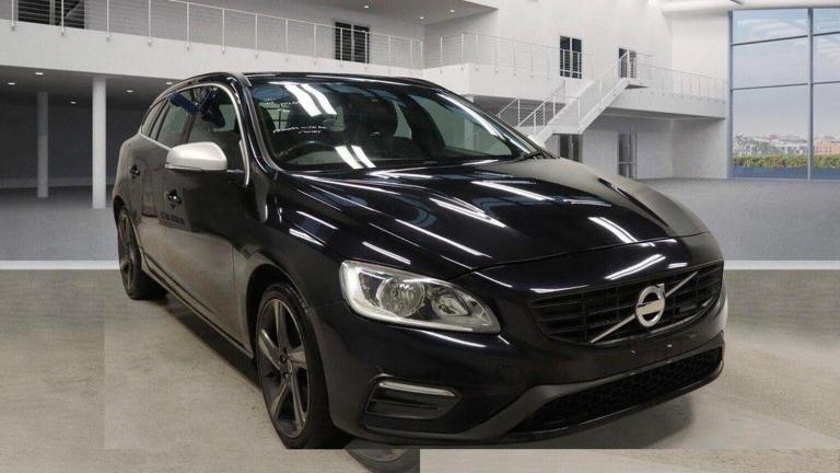 VOLVO V60 1.6 D2 R-Design Euro 5 (s/s) 5dr 2014