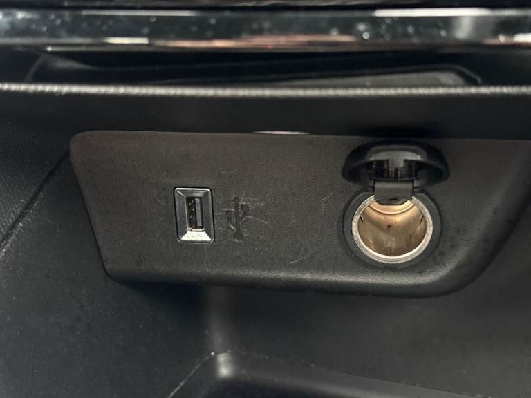  Vauxhall Mokka Electric 50kwh Ultimate Suv 5dr Electric Auto 136 Ps Electric