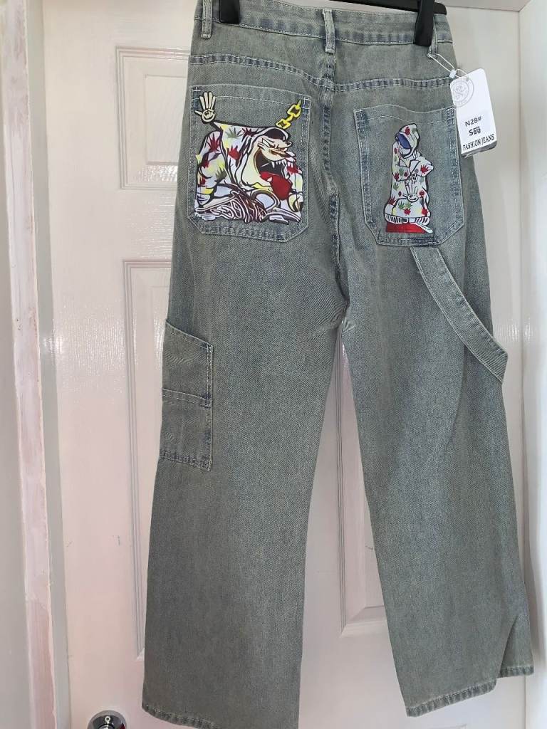 New Skater Jeans Size Small IP1