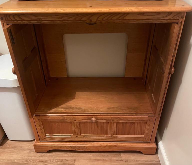 Ercol to cabinet vintage 