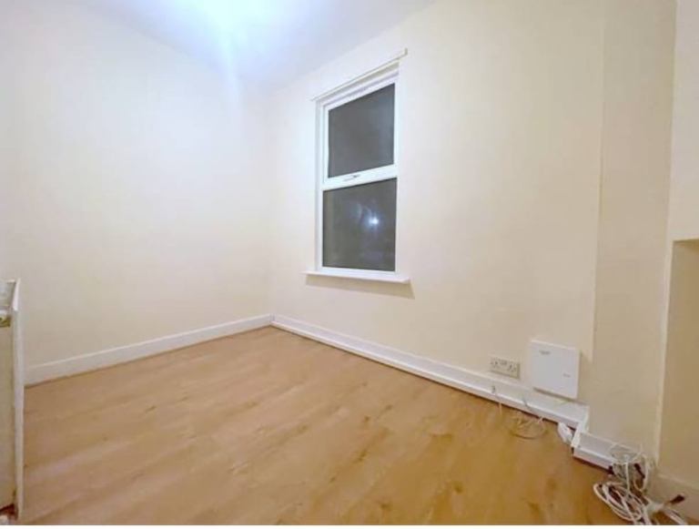 CROYDON🏡 BED HMO 6 BED/6 BATH HMO SUPPORTED LIVING/SOCIAL HOUSING/SERVICED ACCOMMOD (NO AGENTS)