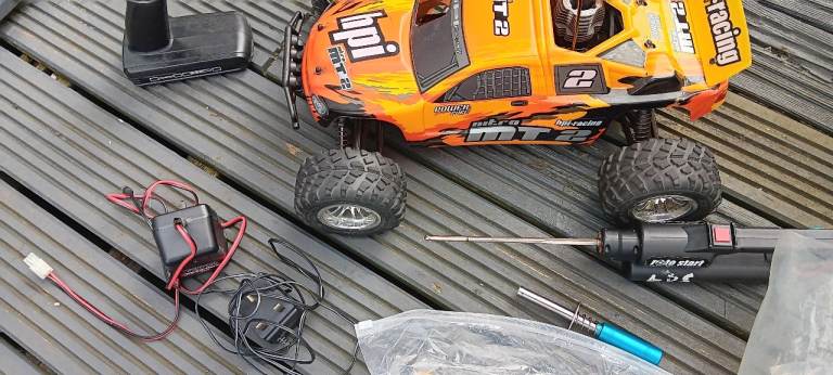 Radio control hpi mt2 nitro 