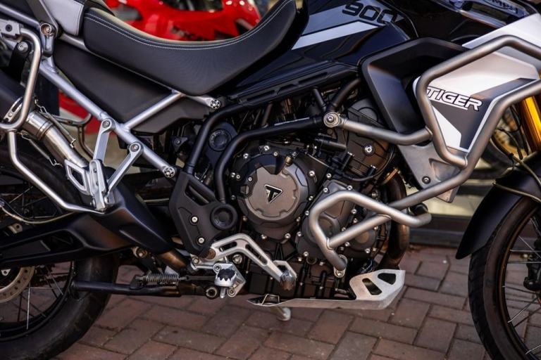 Triumph Tiger 900 RALLY PRO ! SCORPION ! EXTRAS ! STUNNING