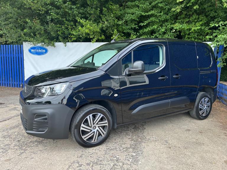 2020 Peugeot Partner 1000 1.5 BlueHDi 100 Professional Van PANEL VAN Diesel Manual